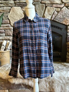 Treasure & Bond Navy and Brown Plaid Button-Down Shirt